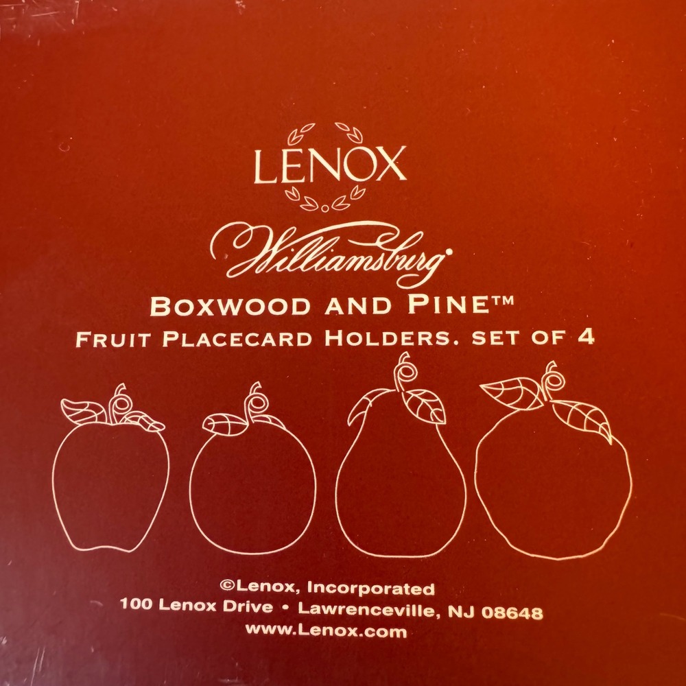 Lenox Williamsburg Boxwood and Pine Fruit Placecard Holders Set of 4  NEW IN BOX